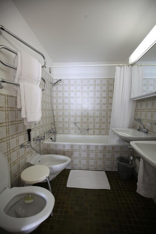 New Renovated Apartment In Center Of Davos Ngoại thất bức ảnh