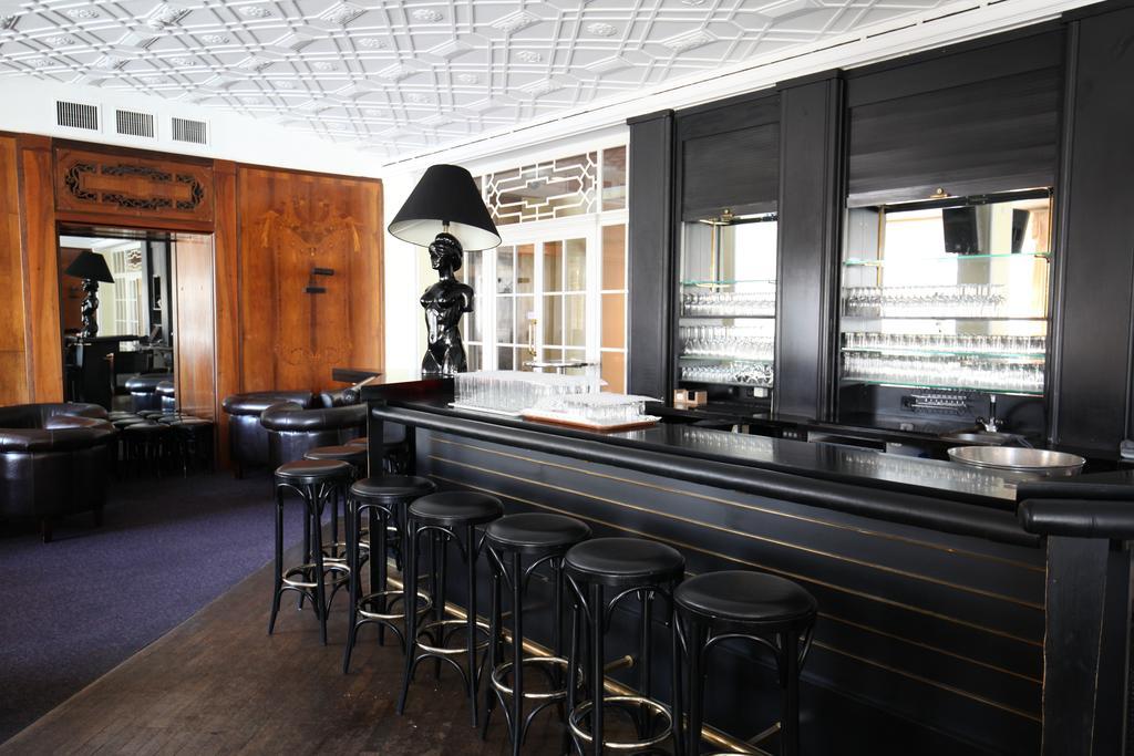 New Renovated Apartment In Center Of Davos Ngoại thất bức ảnh
