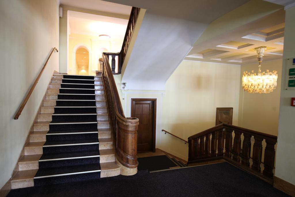 New Renovated Apartment In Center Of Davos Ngoại thất bức ảnh