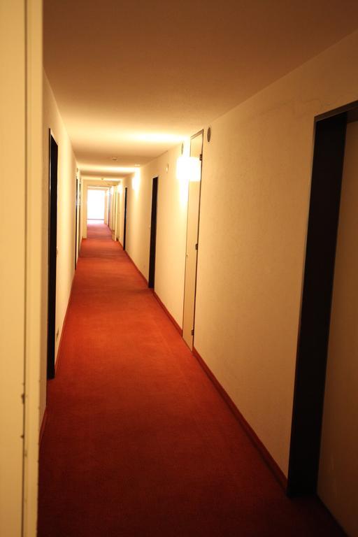 New Renovated Apartment In Center Of Davos Ngoại thất bức ảnh